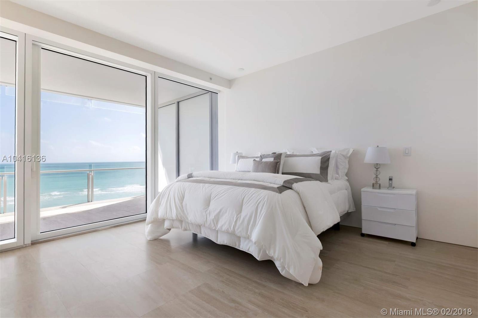 The Surf Club - Residential