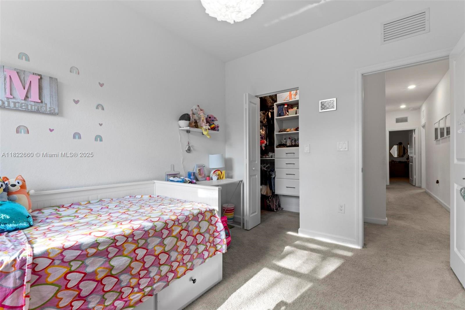 SILVER PALM RESIDENTIAL H - Residential