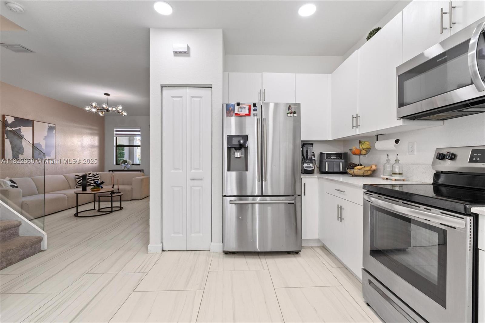 SILVER PALM RESIDENTIAL H - Residential