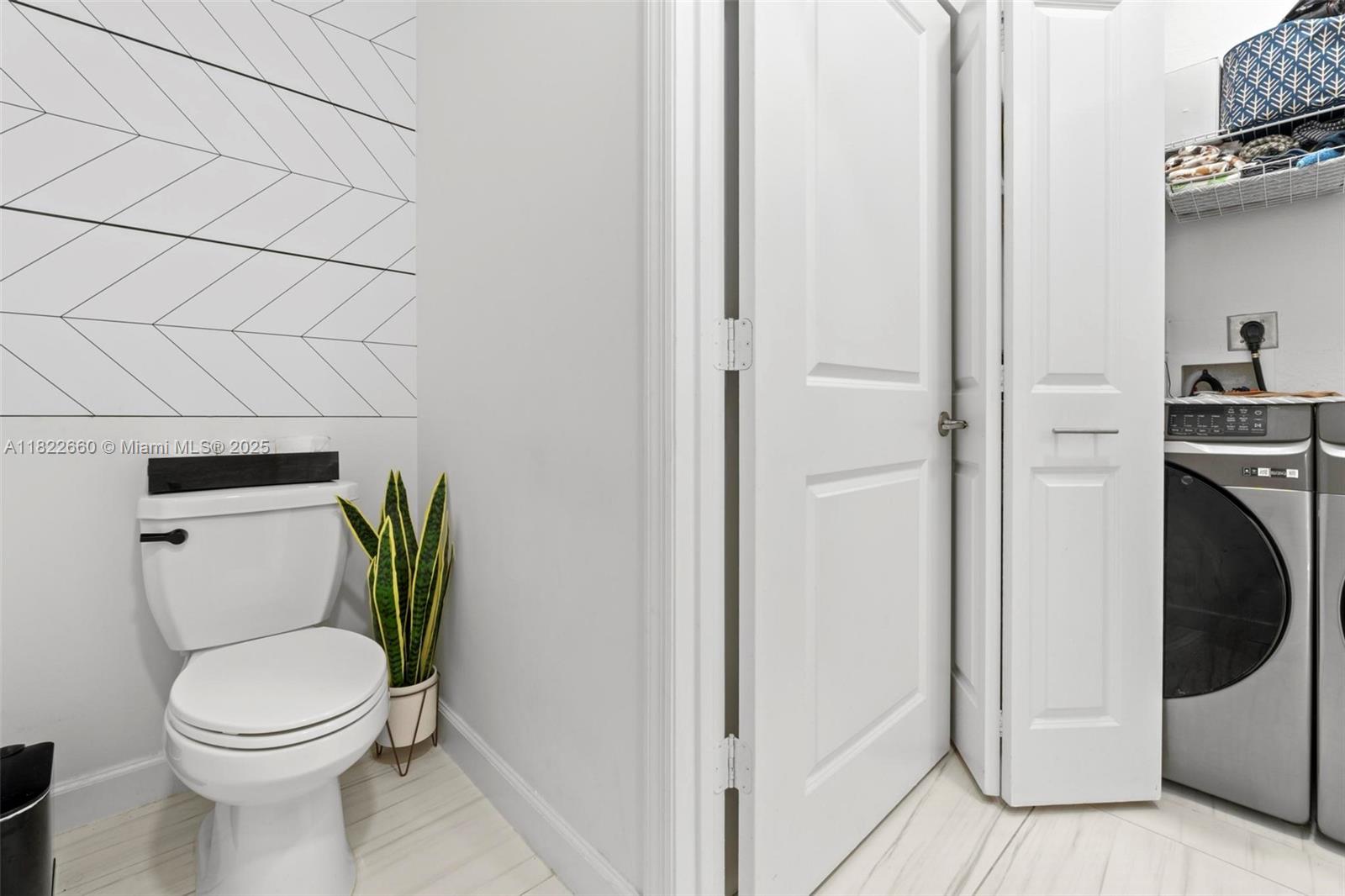 SILVER PALM RESIDENTIAL H - Residential