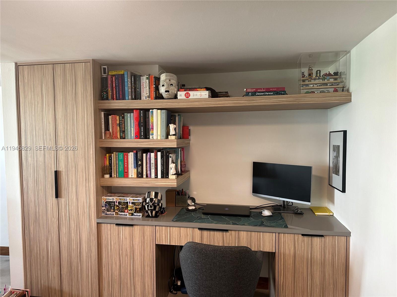 BAYSHORE TERRACE CONDO - Residential