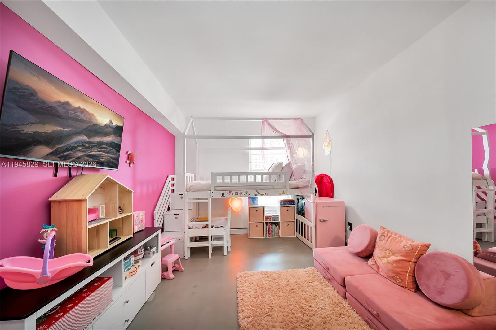 BAYSHORE TERRACE CONDO - Residential