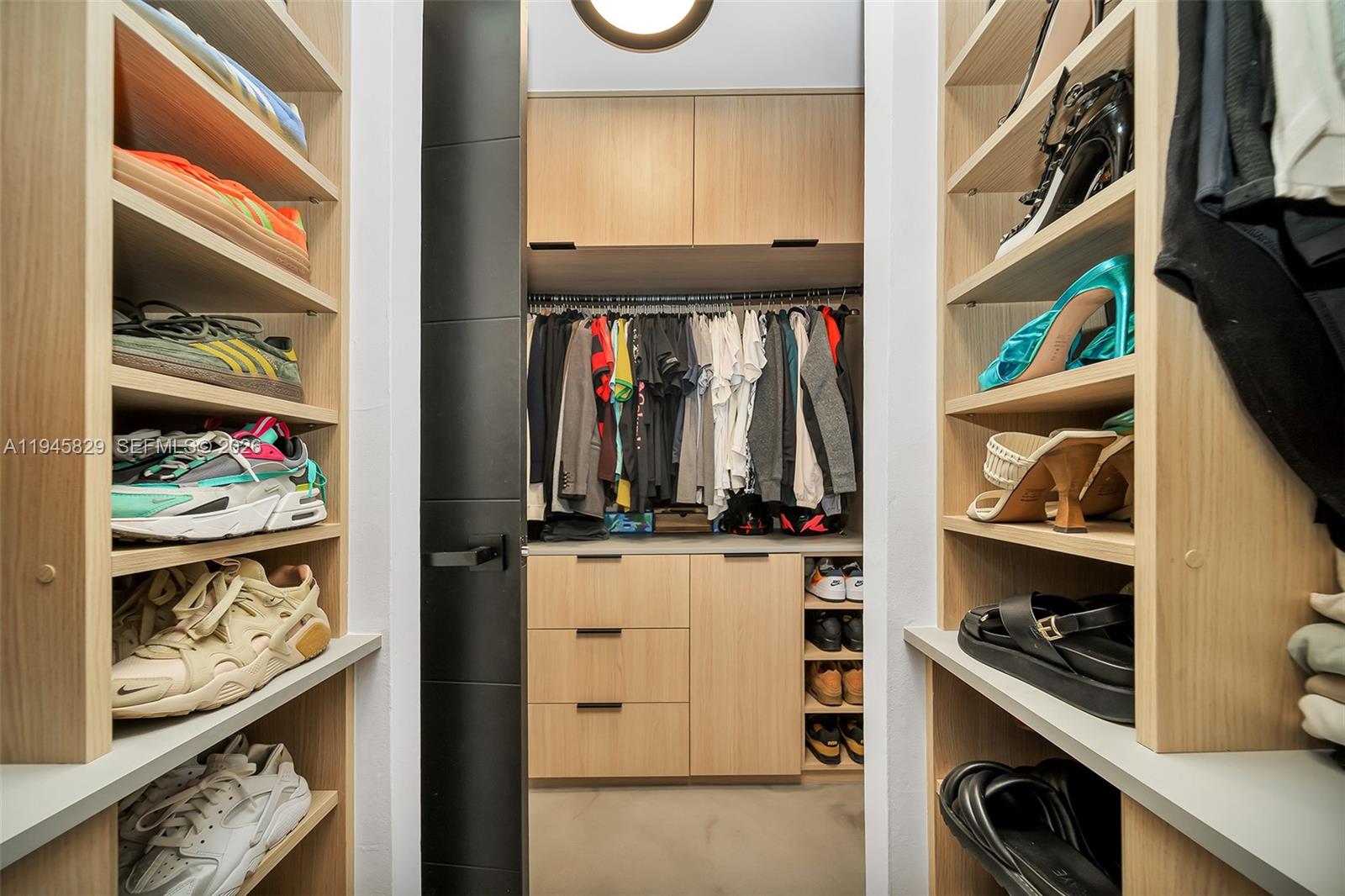 BAYSHORE TERRACE CONDO - Residential