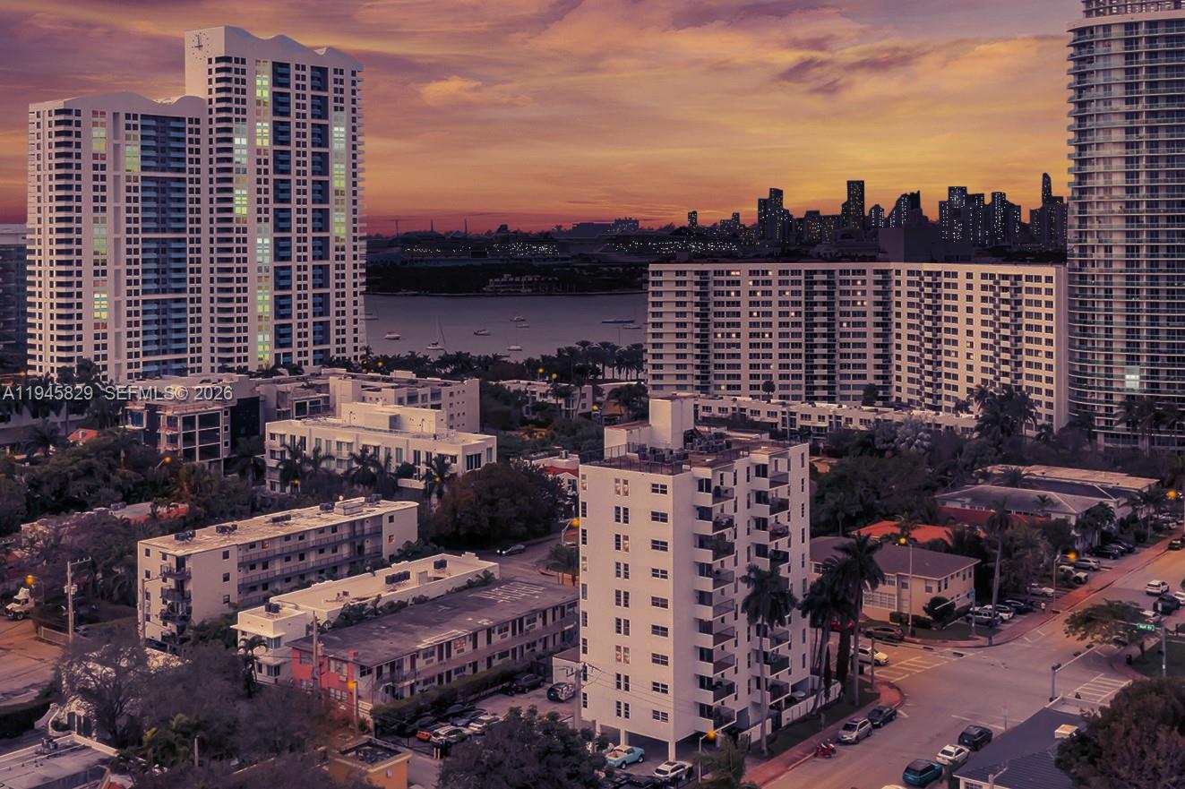 BAYSHORE TERRACE CONDO - Residential