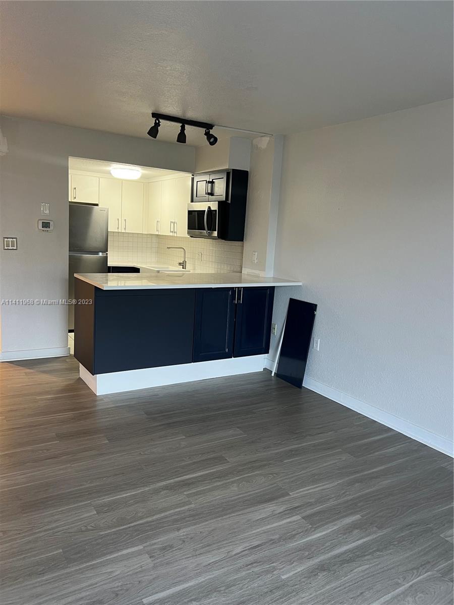 CRICKET CLUBHOUSE CONDO - Residential Lease