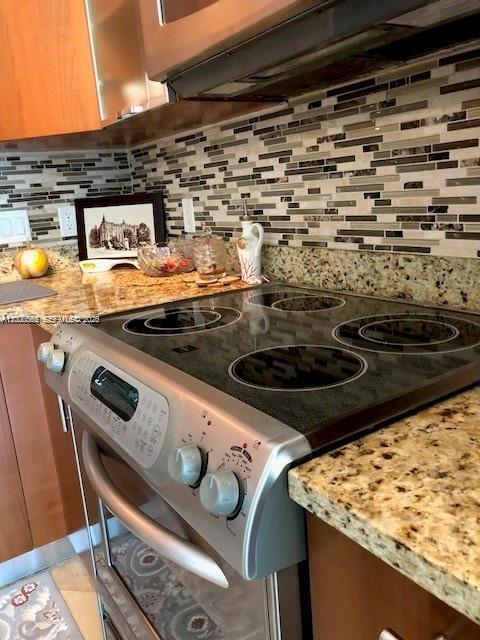 OCEAN MARINE YACHT CLUB C - Residential Lease