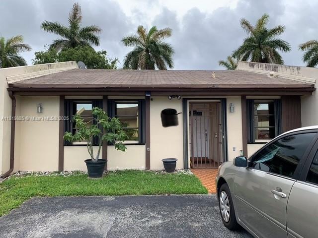 5022 Sw 139th Pl, Miami, Broward County, Florida - 2 Bedrooms  
2 Bathrooms - 