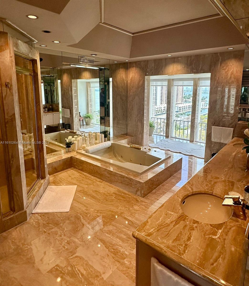 Photo 8 of 25 of 11111 Biscayne Blvd PH A condo