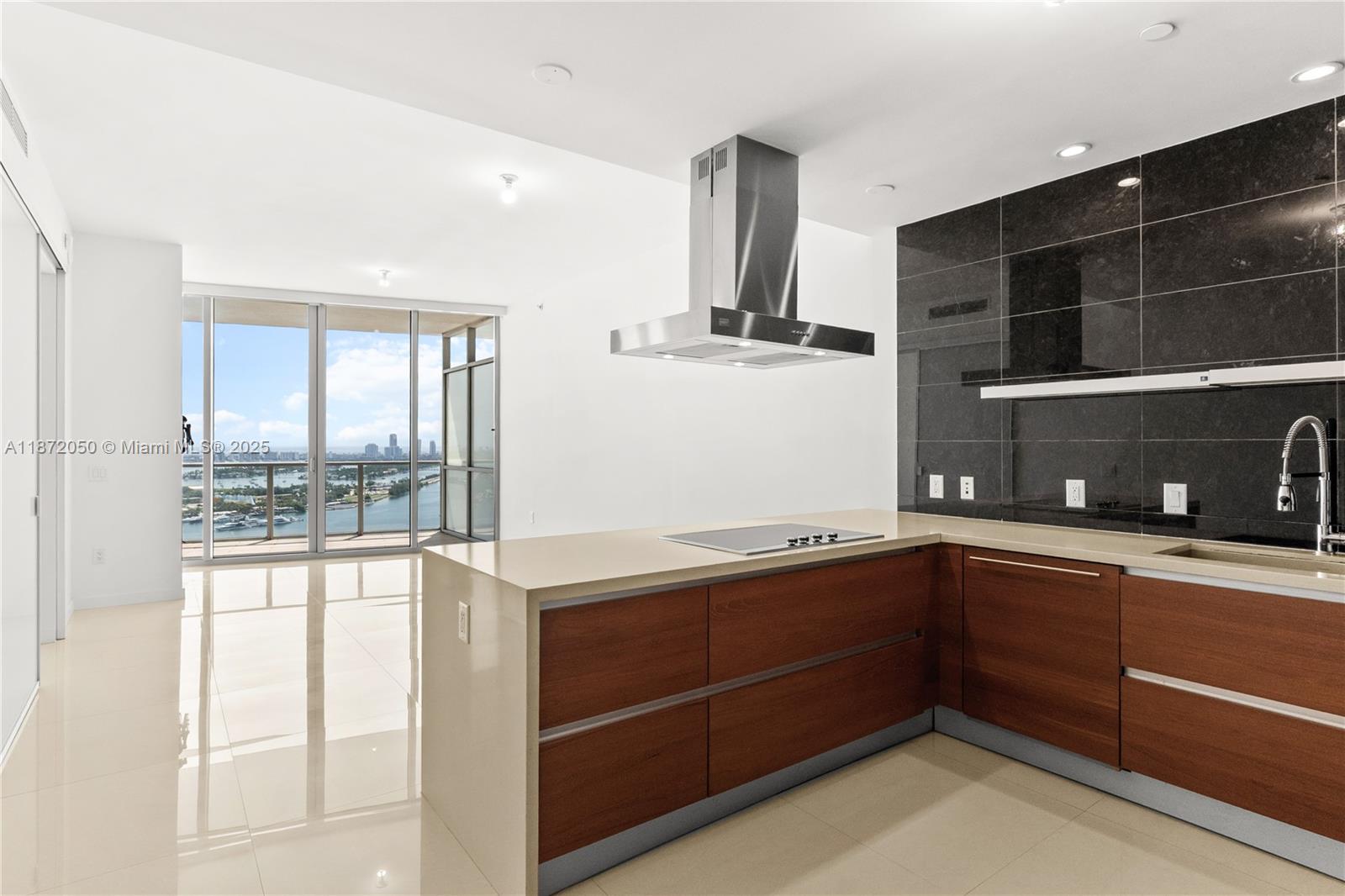 MARQUIS CONDO - Residential Lease