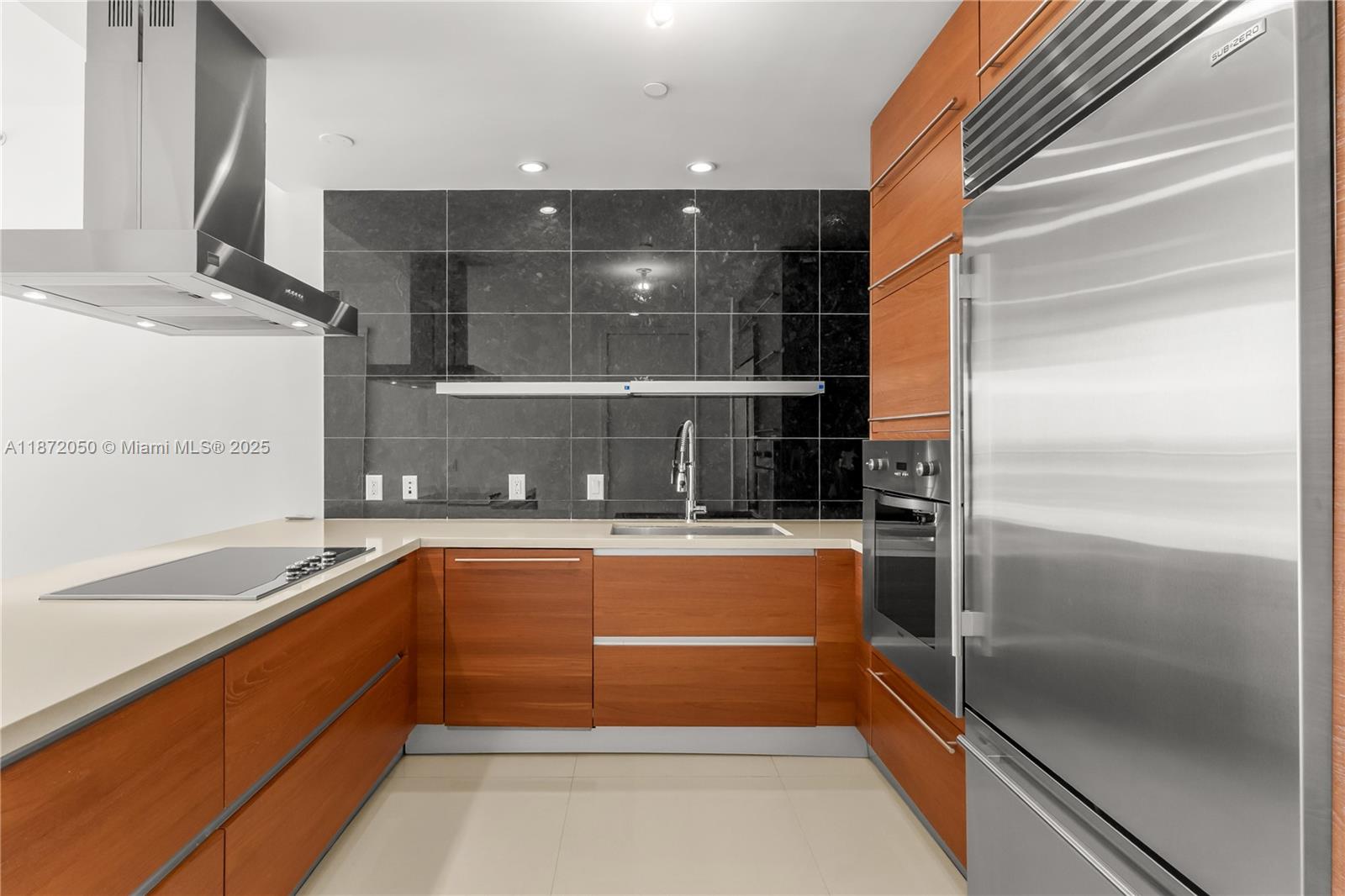MARQUIS CONDO - Residential Lease