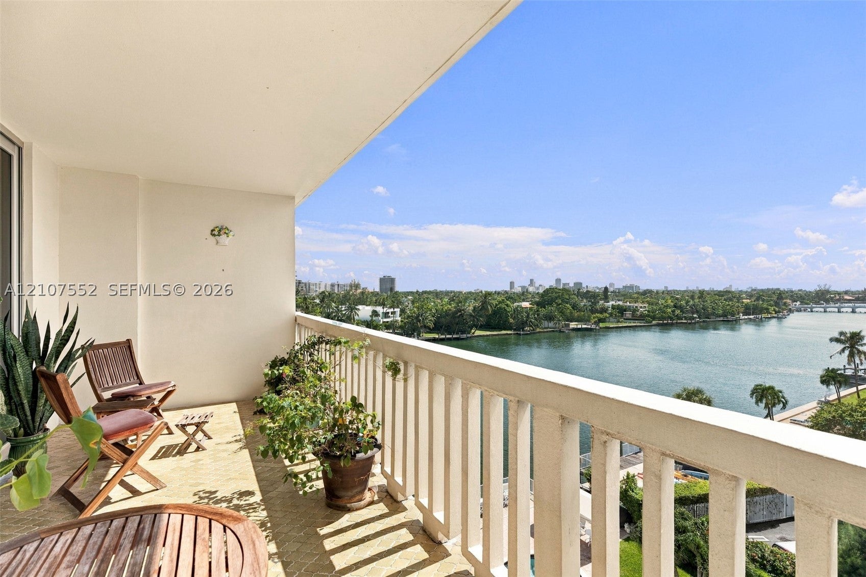 9111 E Bay Harbor Dr 6D