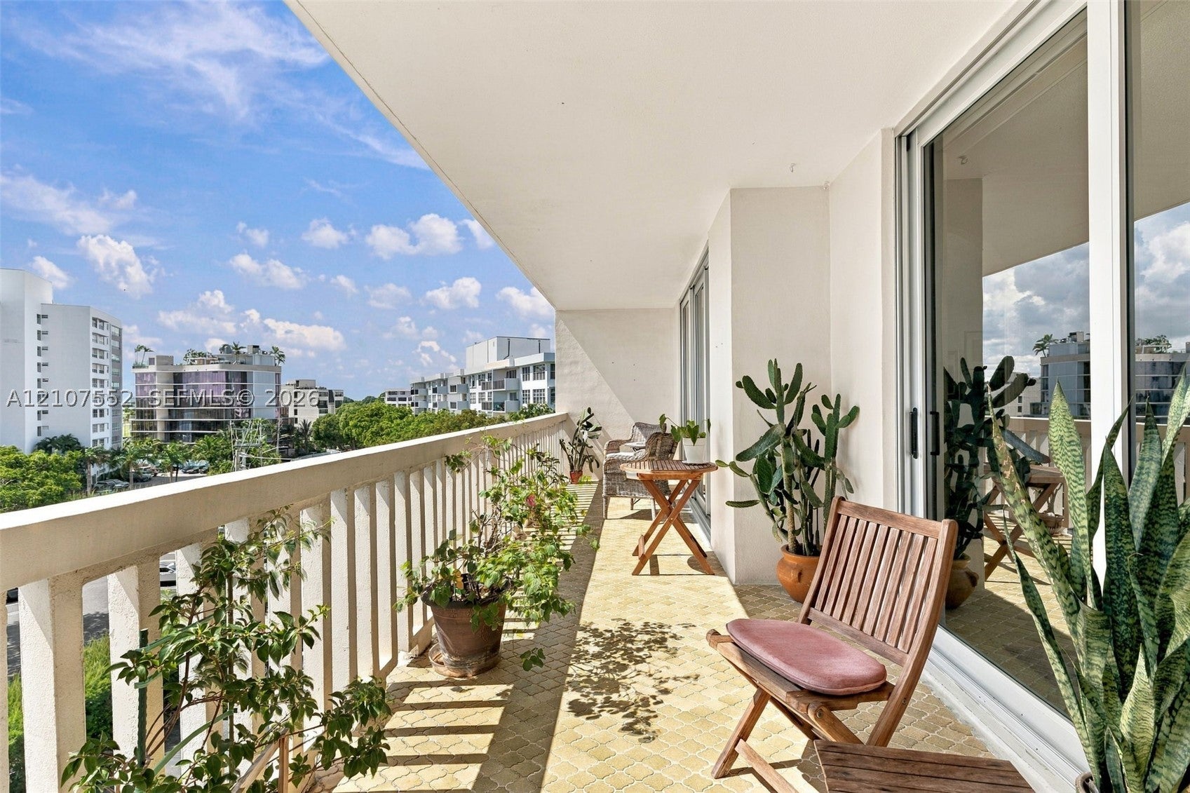 9111 E Bay Harbor Dr 6D