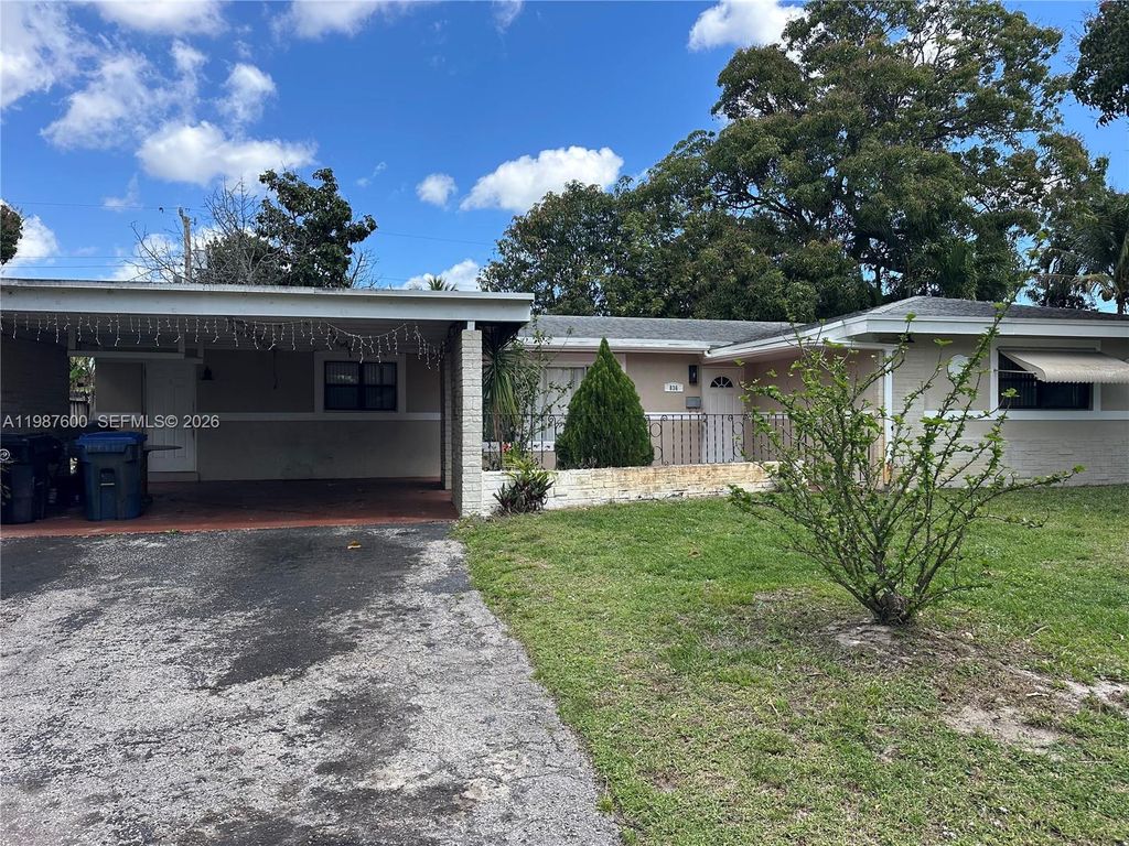 Photo of 836 Pennsylvania Ave, Fort Lauderdale, FL 33312 (MLS # A11987600)