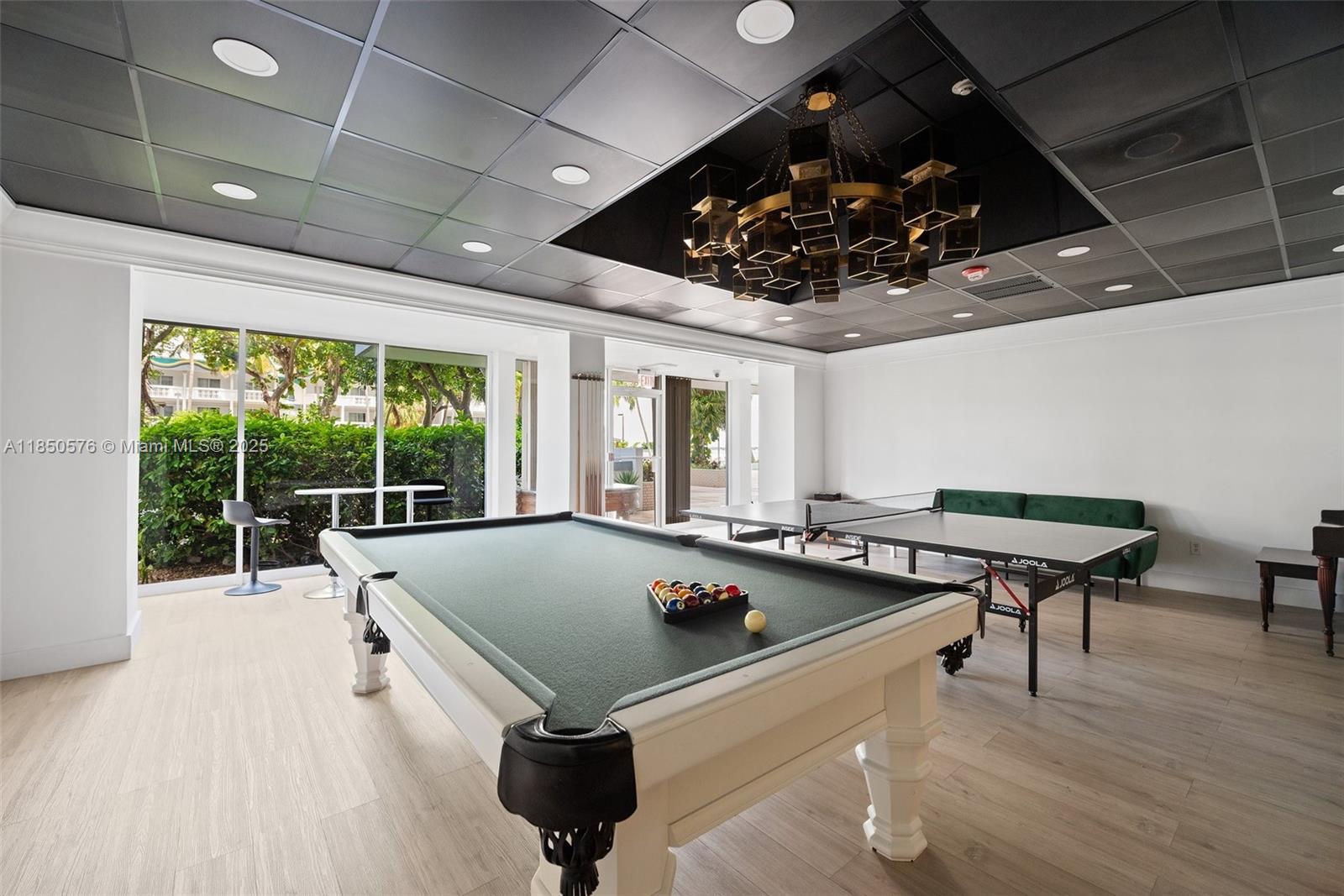 KENNEDY HOUSE CONDO - Residential