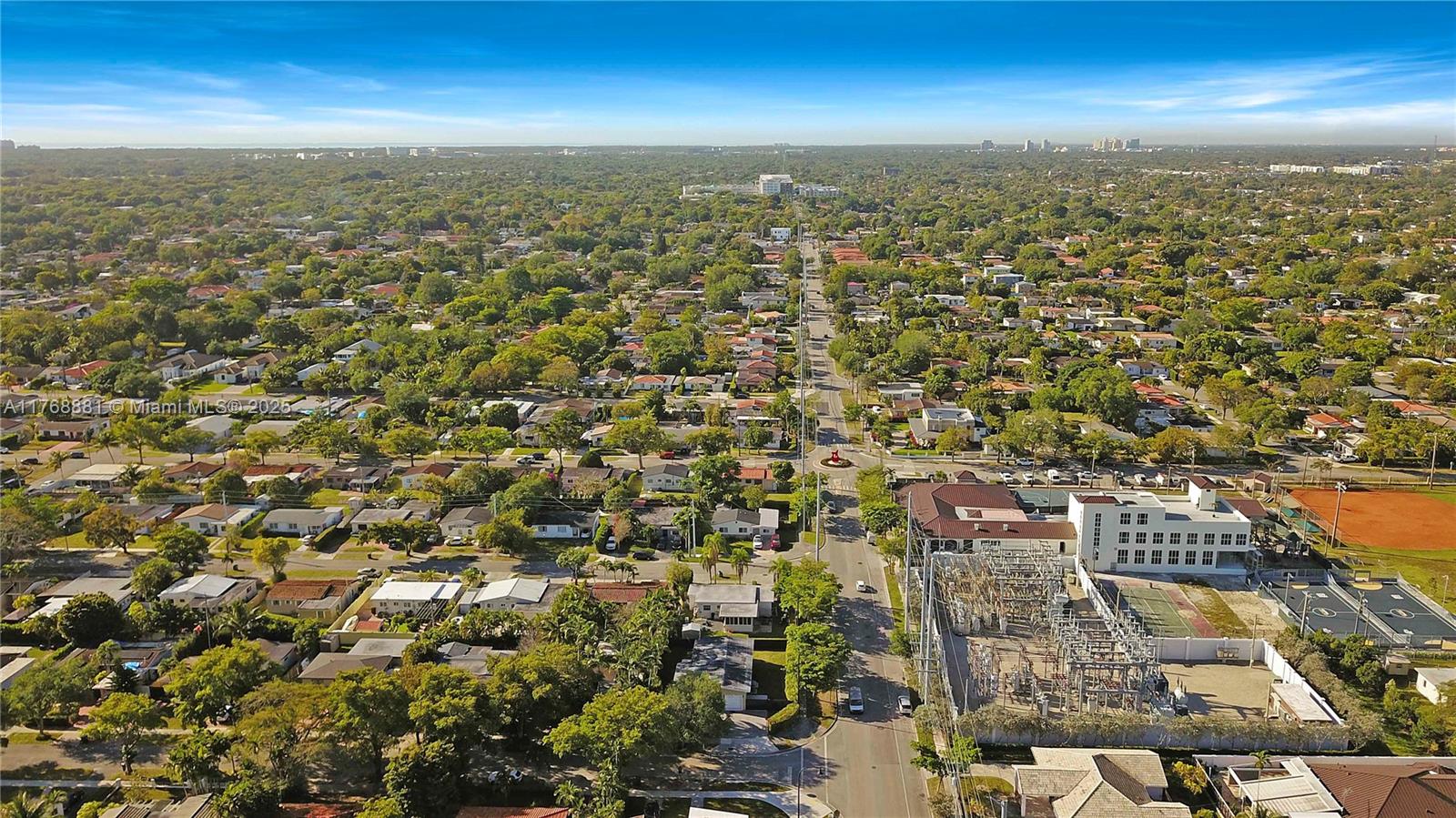 6180 SW 16th Ter