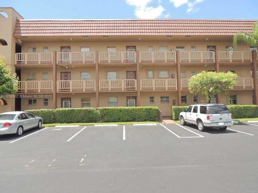 Fully renovated 1 bed / 1.5 bath condo with **gorgeous panoramic lake views** in the sought-after **Sunrise Lakes Phase III**, a premier 55+ community! This spacious 862 sqft unit features a **modern open-concept kitchen**, brand-new stainless steel appliances, **luxury tile floors**, and updated bathrooms. Enjoy peaceful mornings on your private screened balcony overlooking the water. **Turnkey and move-in ready!** Elevator building with assigned parking. Active adult community with golf, clubhouse, pools, gym, theater, and more. HOA includes water, insurance & amenities. **No leasing allowed—perfect for end users!** Close to Sawgrass Mall, dining & highways. **Easy to show – bring your buyers today!**