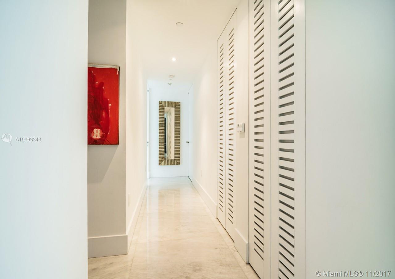 900 BISCAYNE BAY CONDO - Residential