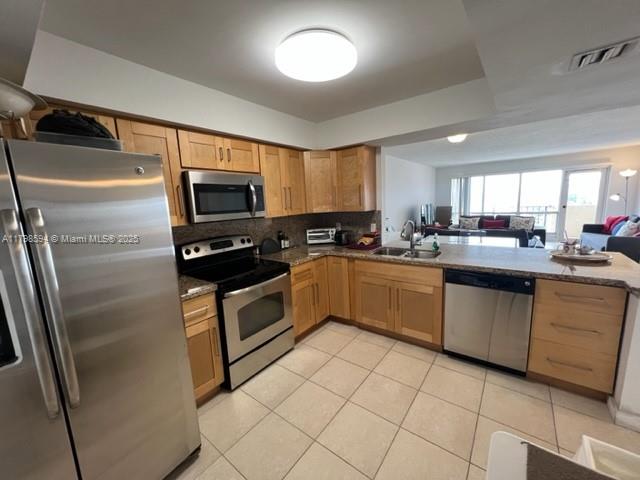 SEA RANCH CLUB CONDO C - Residential