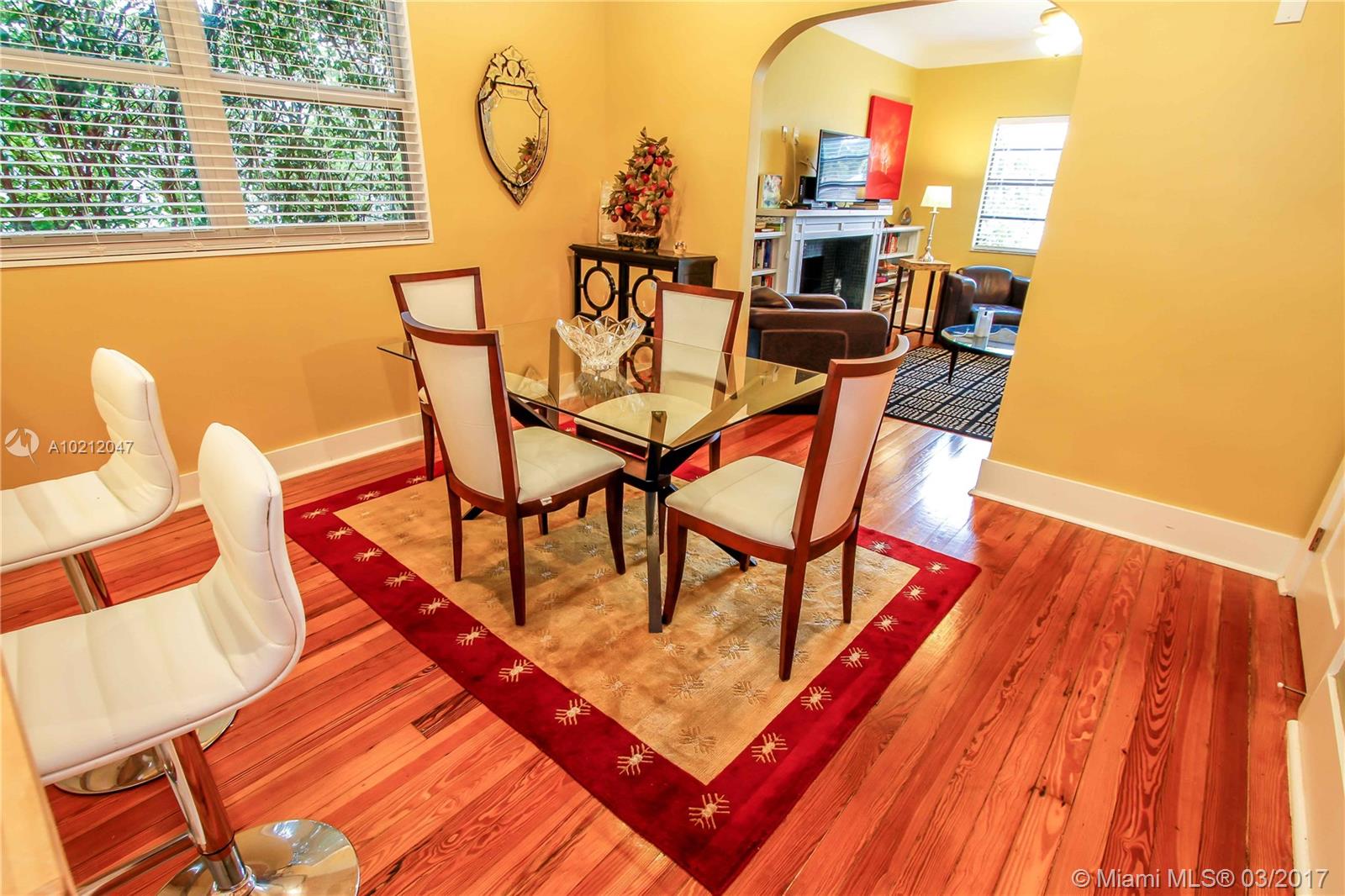 Hollywood 1-21 B - Residential