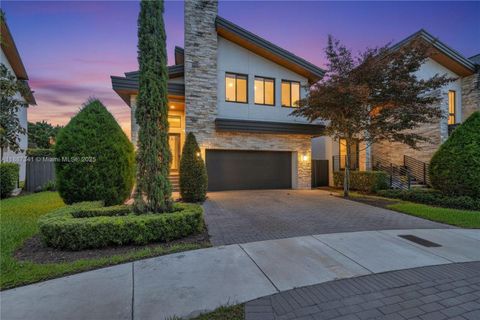 Photo of 7679 NW 103rd Ct, Doral, FL 33178 (MLS # A11887341)
