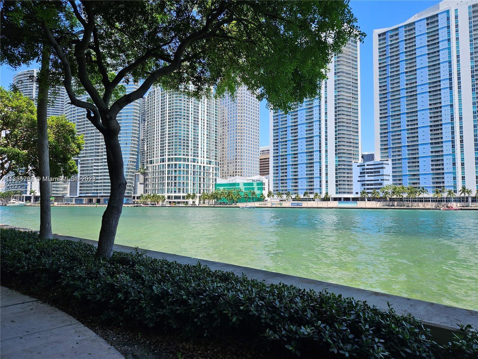 Beautiful and bright unit , with nice views of Biscayne Bay and the Brickell Skyline 2 bedroom 2 bath unit with 3 balconies fully upgraded unit with 10" ceilings, 8' doors, new kitchen and appliances , partially furnished with Italian Natuzzi furniture, control remote blinds, enjoy the privacy, elegance and location that offers One Tequesta building in Brickell Key , resort style living, 24hr concierge, 1 storage and complementary valet service. Prospect tenant need to do a background application provided by Keyes Company. 24 hrs. showing notice. Please contact Listing Agent. **WATCH UNBRANDED VIDEO**