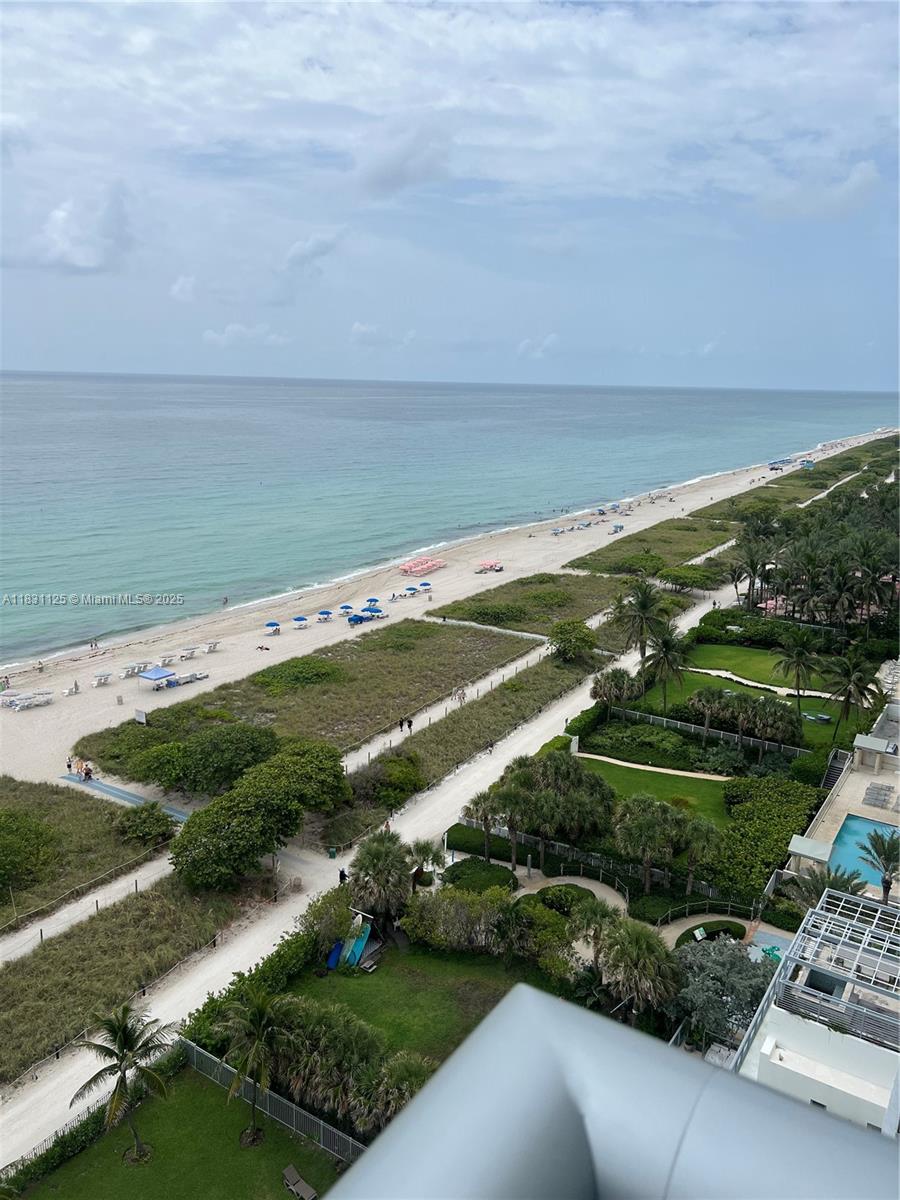 9511 Collins Ave 1502