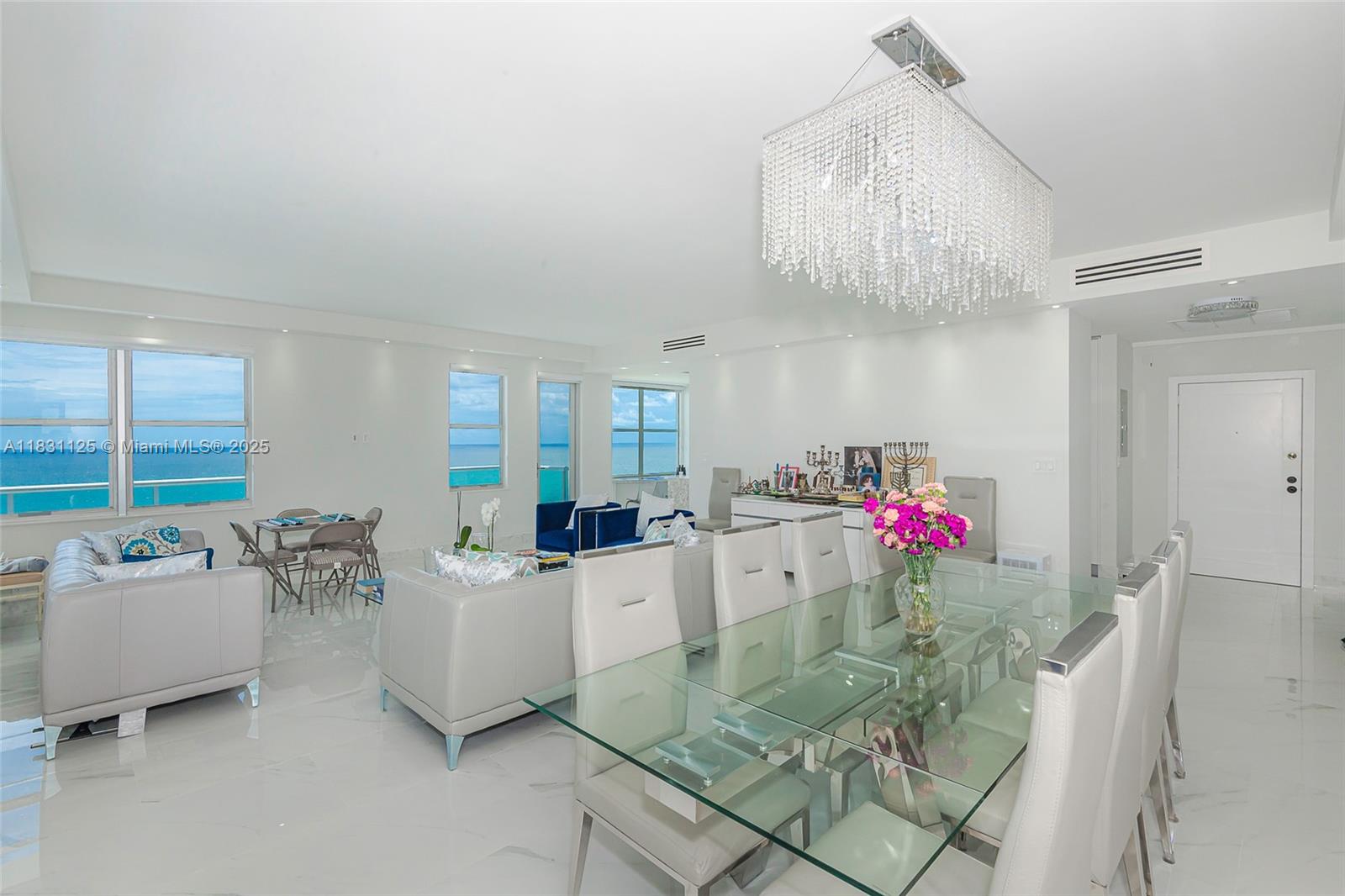 9511 Collins Ave 1502