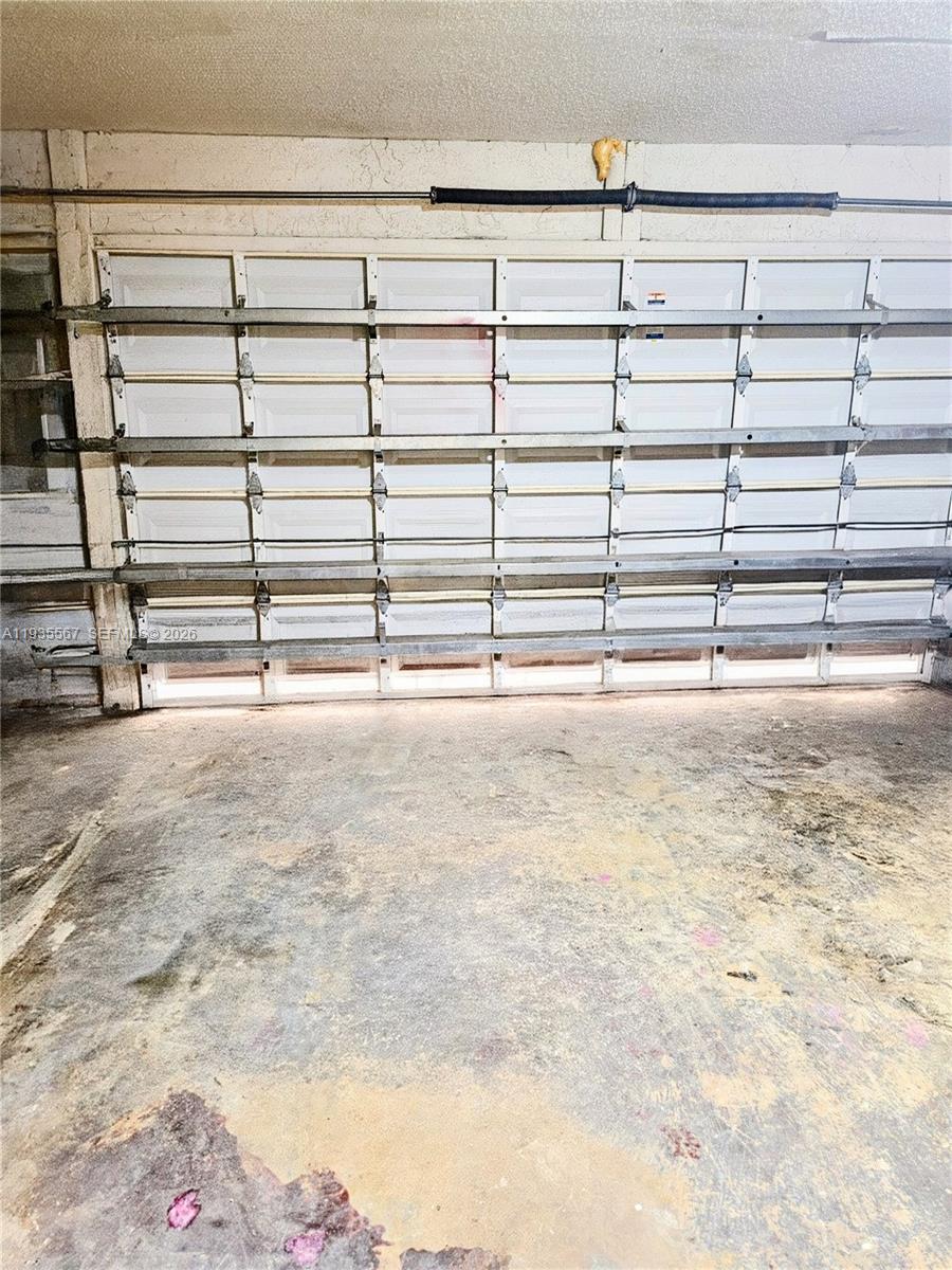 LAUDERDALE NORTH PARK SEC - Residential