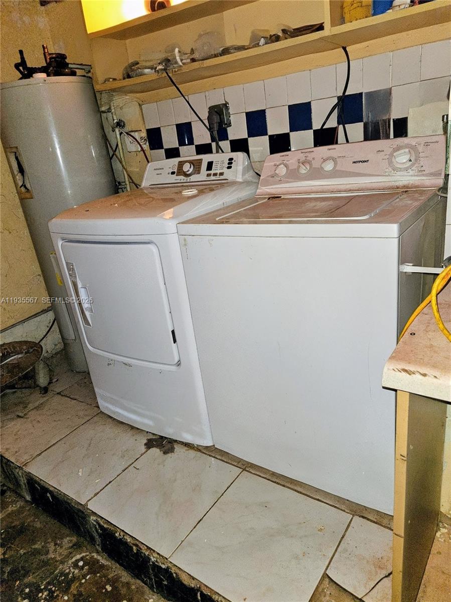 LAUDERDALE NORTH PARK SEC - Residential