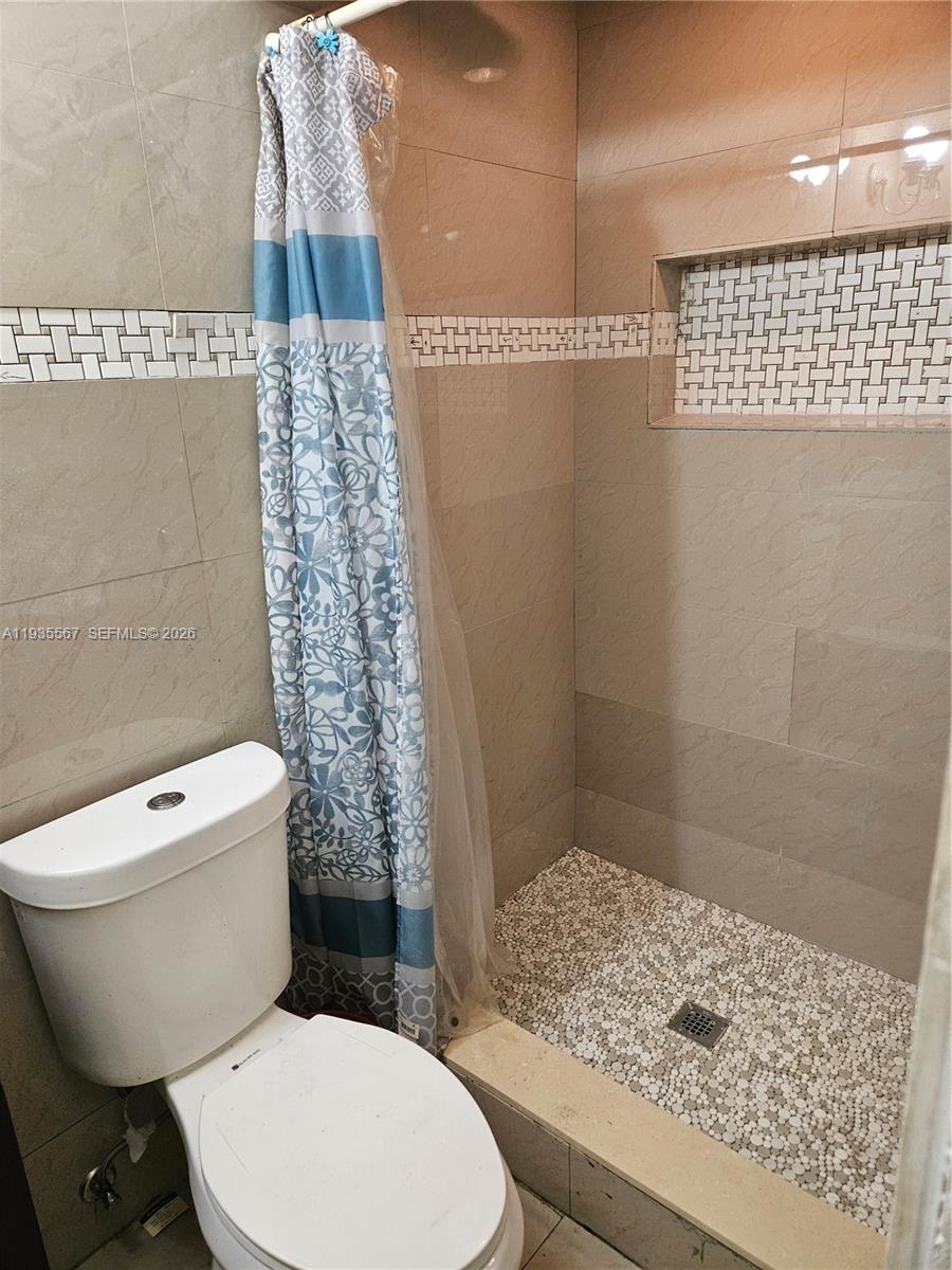 LAUDERDALE NORTH PARK SEC - Residential