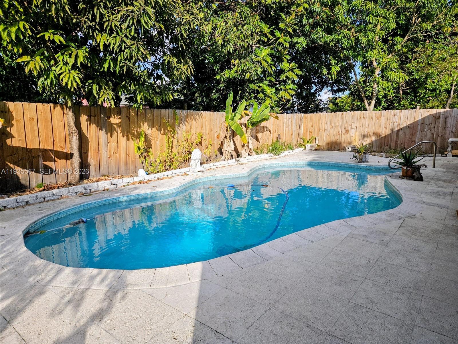 LAUDERDALE NORTH PARK SEC - Residential