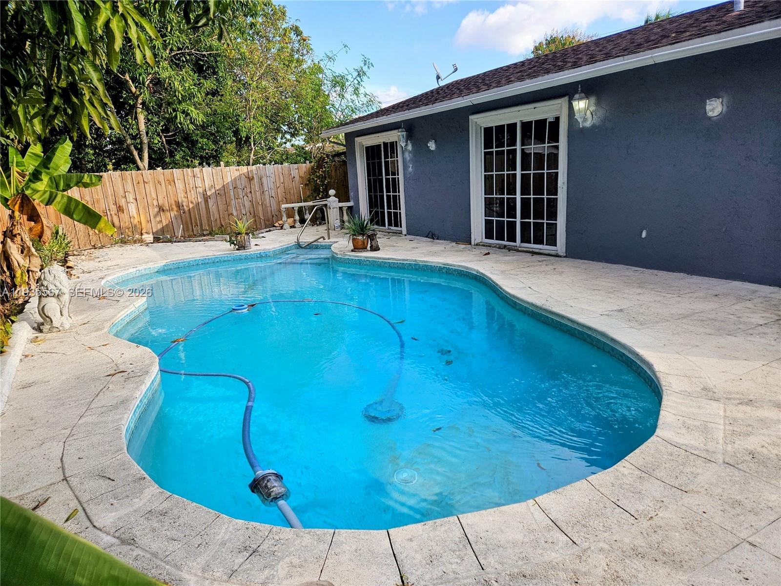 LAUDERDALE NORTH PARK SEC - Residential