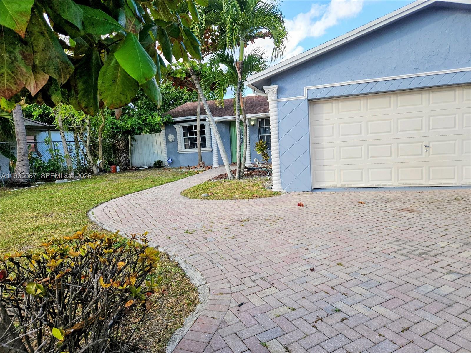 LAUDERDALE NORTH PARK SEC - Residential