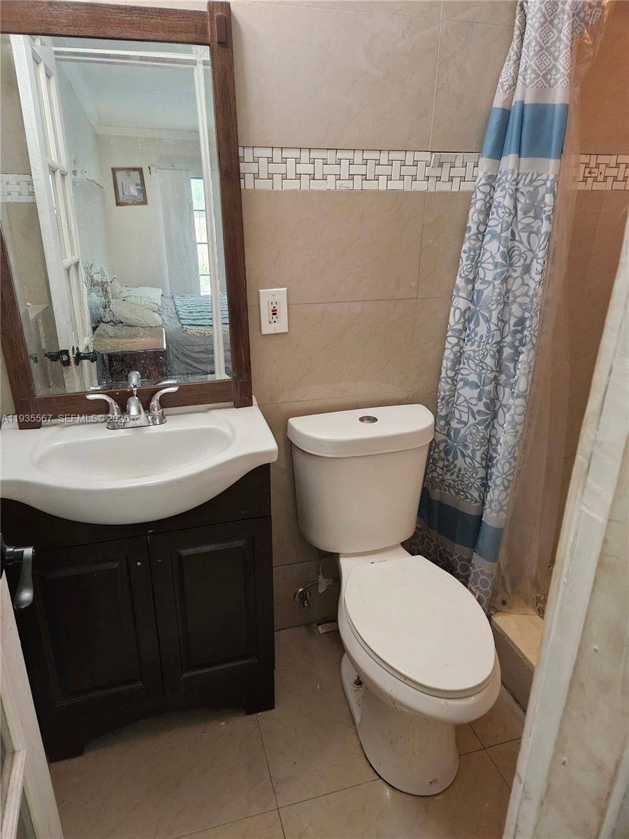 LAUDERDALE NORTH PARK SEC - Residential