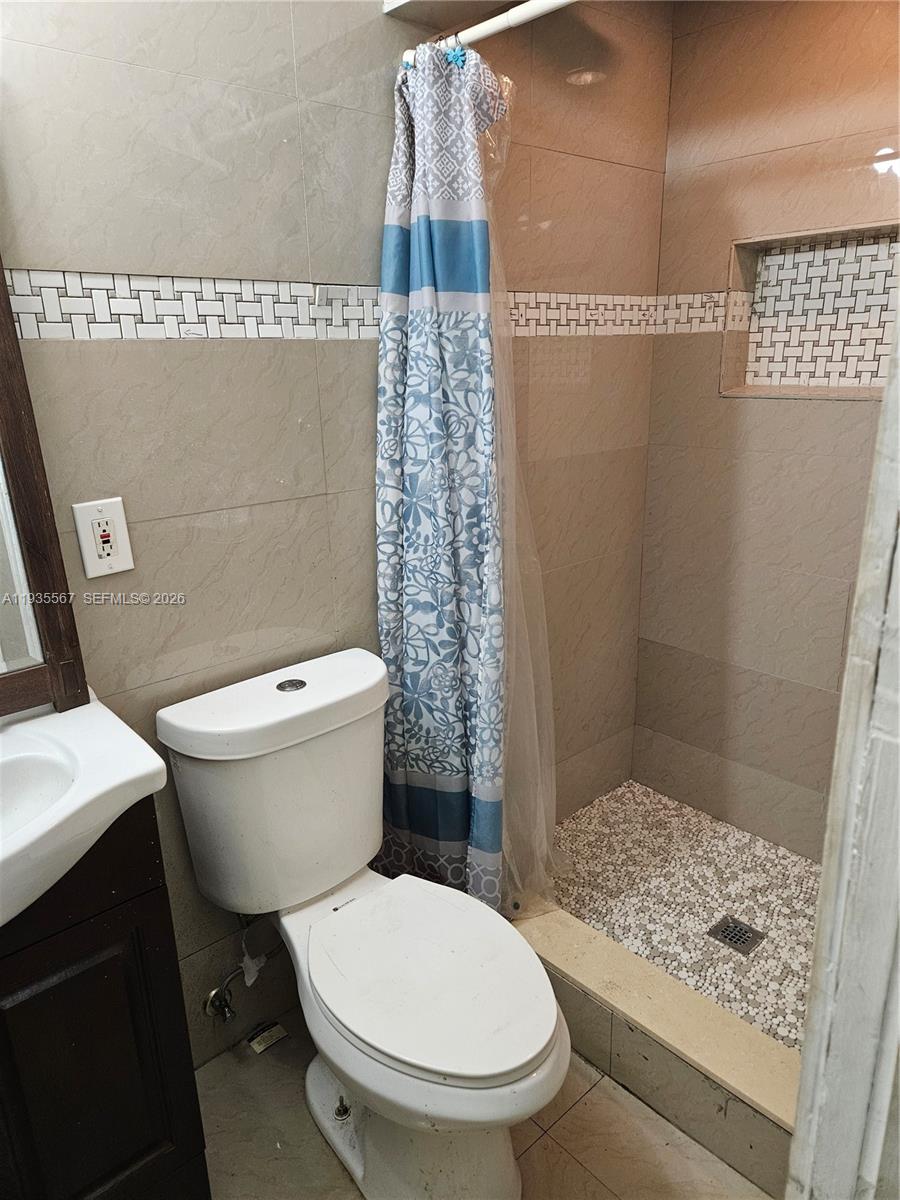 LAUDERDALE NORTH PARK SEC - Residential