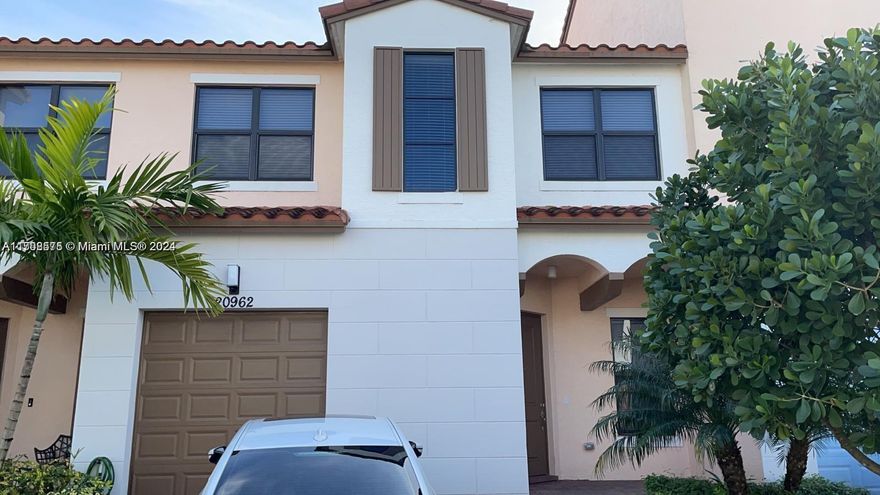 Stunning 3Bed / 2.5 Bath Townhome in West Pembroke Pines. Chapel Grove, is the newest townhome community in an intimate collection of Mediterranean-inspired townhomes. This home features a large great area, completely upgraded kitchen and baths, upgraded kitchen wood cabinetry, granite countertops, tile floors throughout all livingareas including in bedrooms, carpet only on stairs. Amenities include gated community with pool and fitnesscenter, and within walking distance to West Broward High School and close proximity to Hwy 27, major roads, shopping areas, post office, and more. **NO PETS ALLOWED**