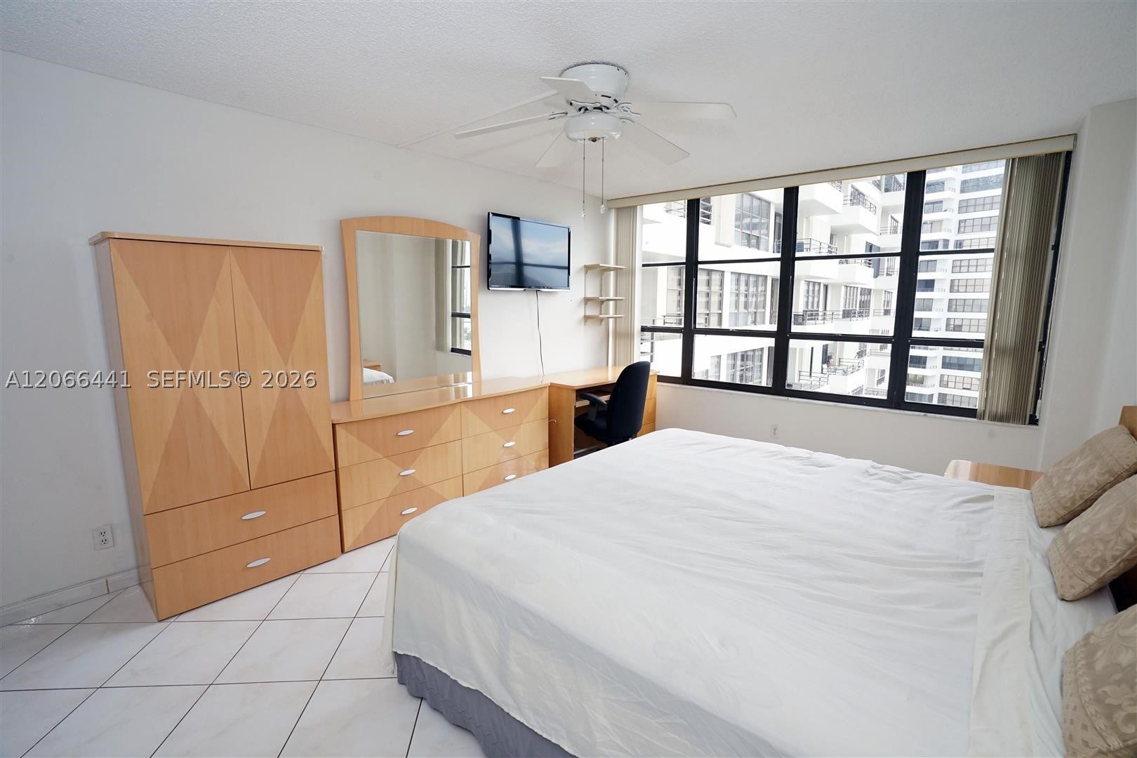 600 Three Islands Blvd 1416