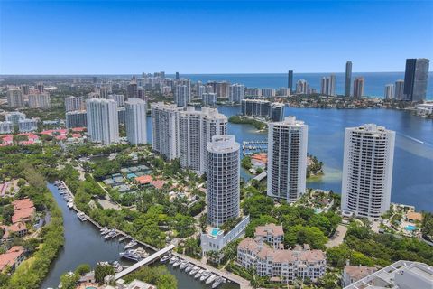 A home in Aventura