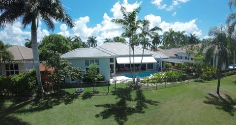 2493 Poinciana Dr Weston FL 33327