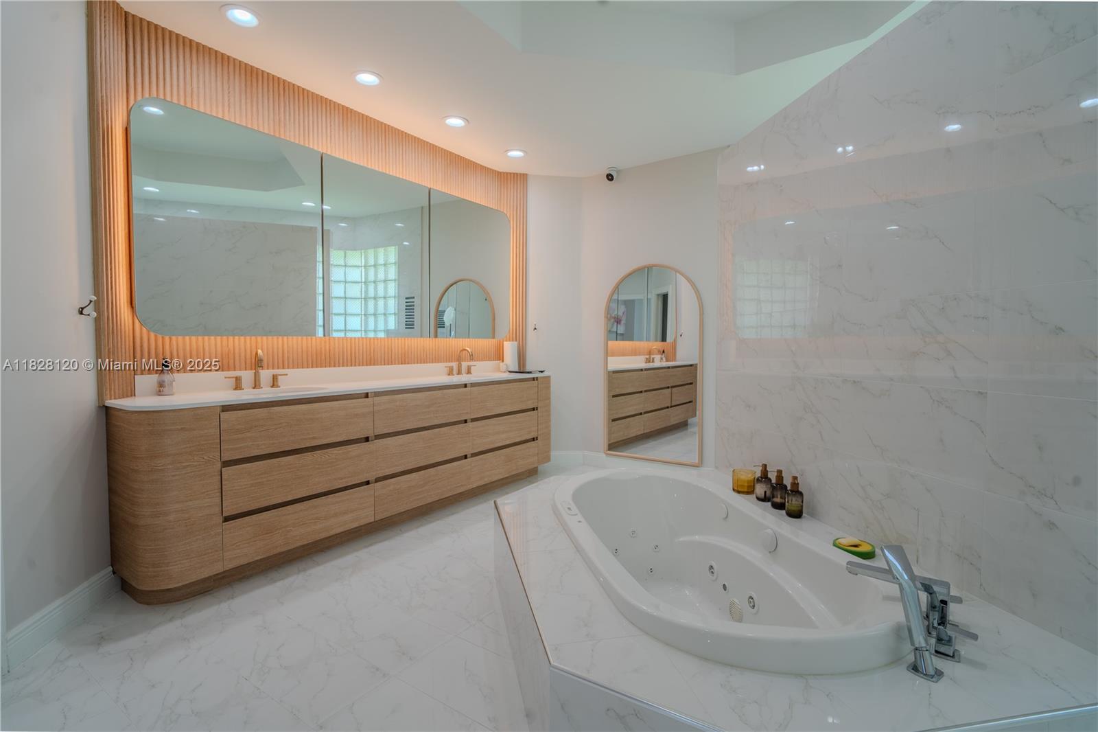 Weston Hills Country Club - Residential