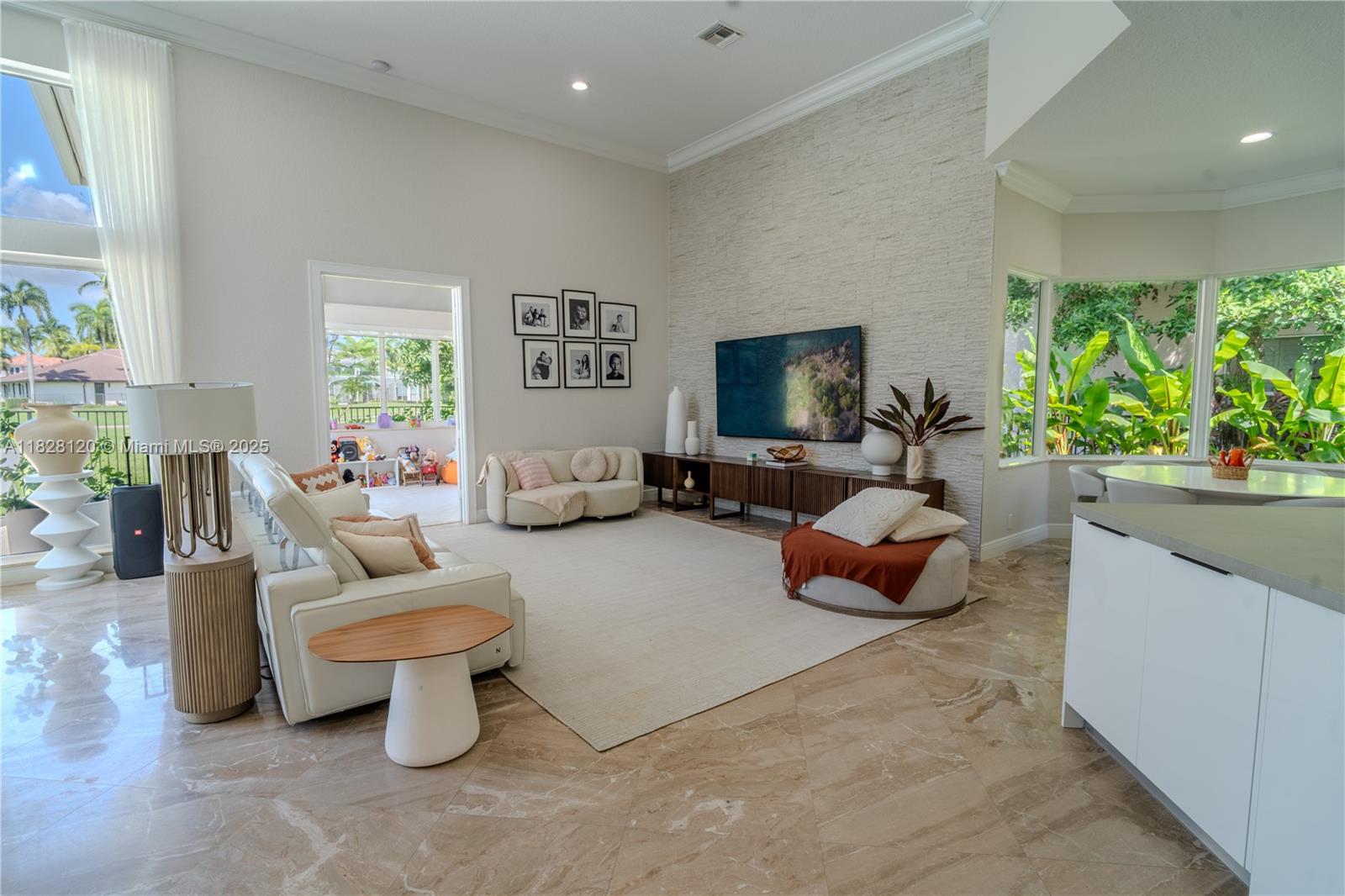 Weston Hills Country Club - Residential