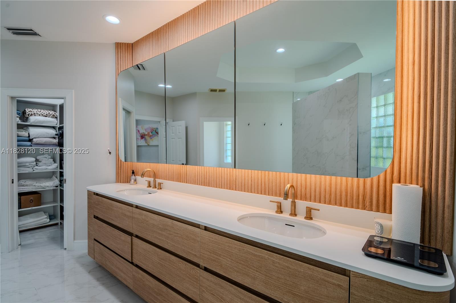 Weston Hills Country Club - Residential