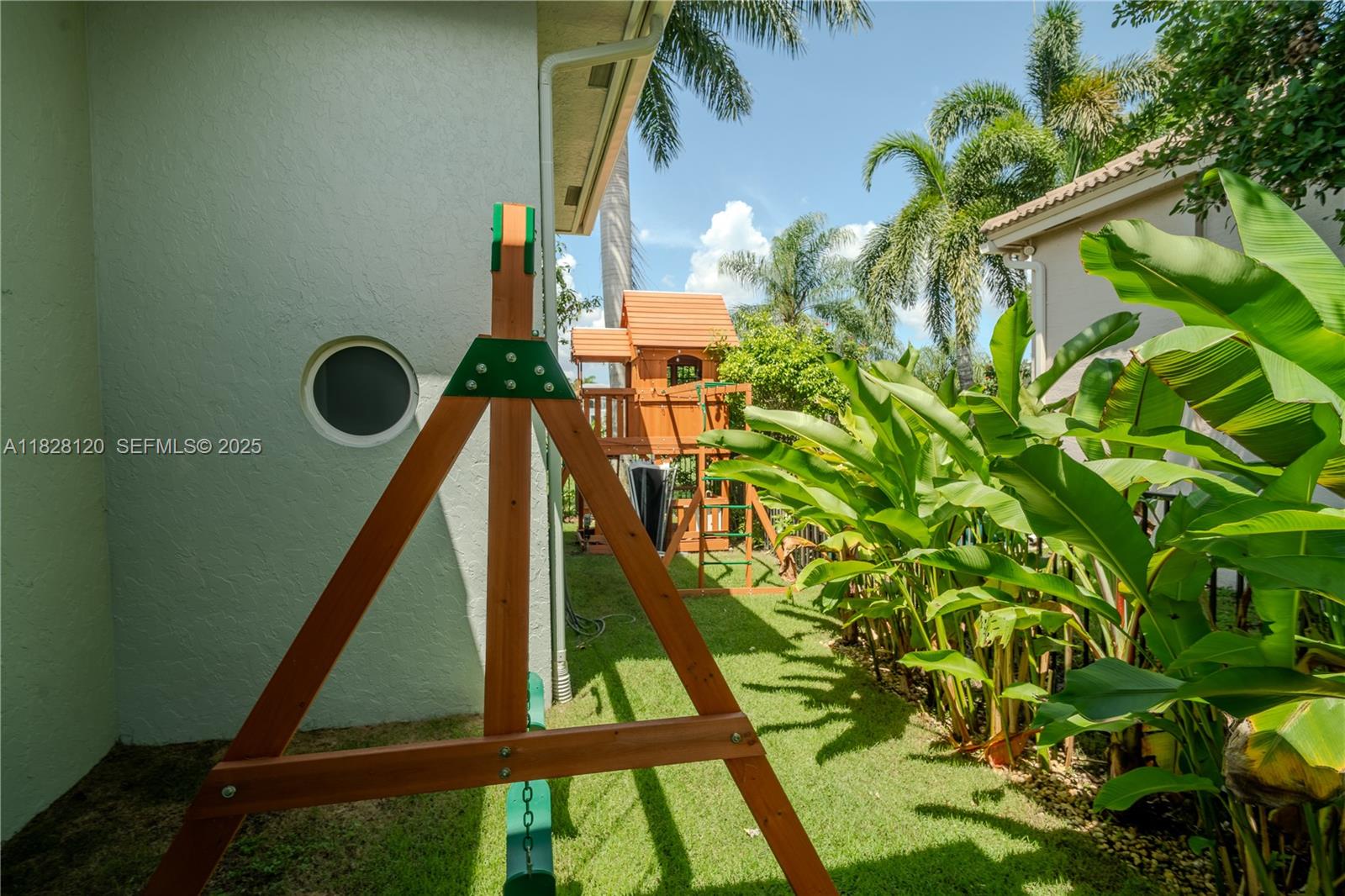 Weston Hills Country Club - Residential