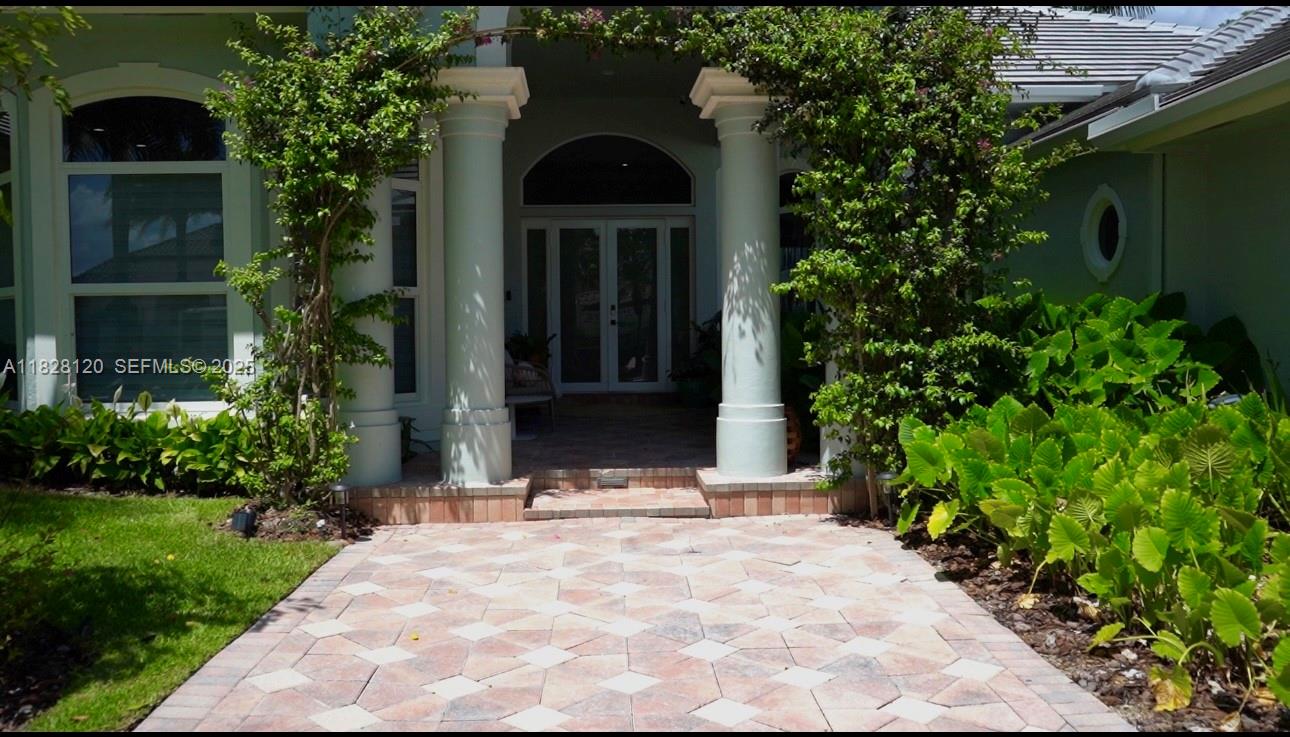 Weston Hills Country Club - Residential