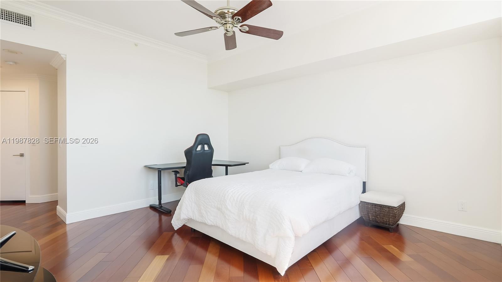 PALMS TOWER ONE CONDO - Residential