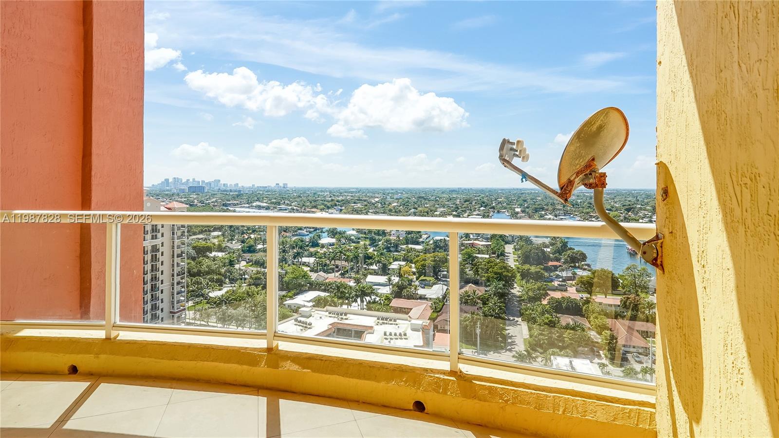 PALMS TOWER ONE CONDO - Residential