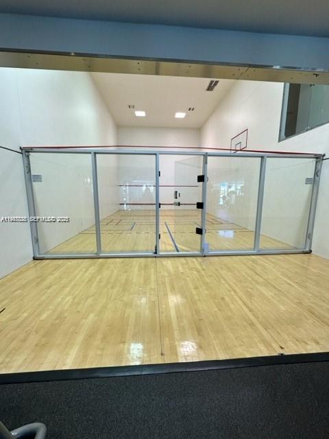 PALMS TOWER ONE CONDO - Residential