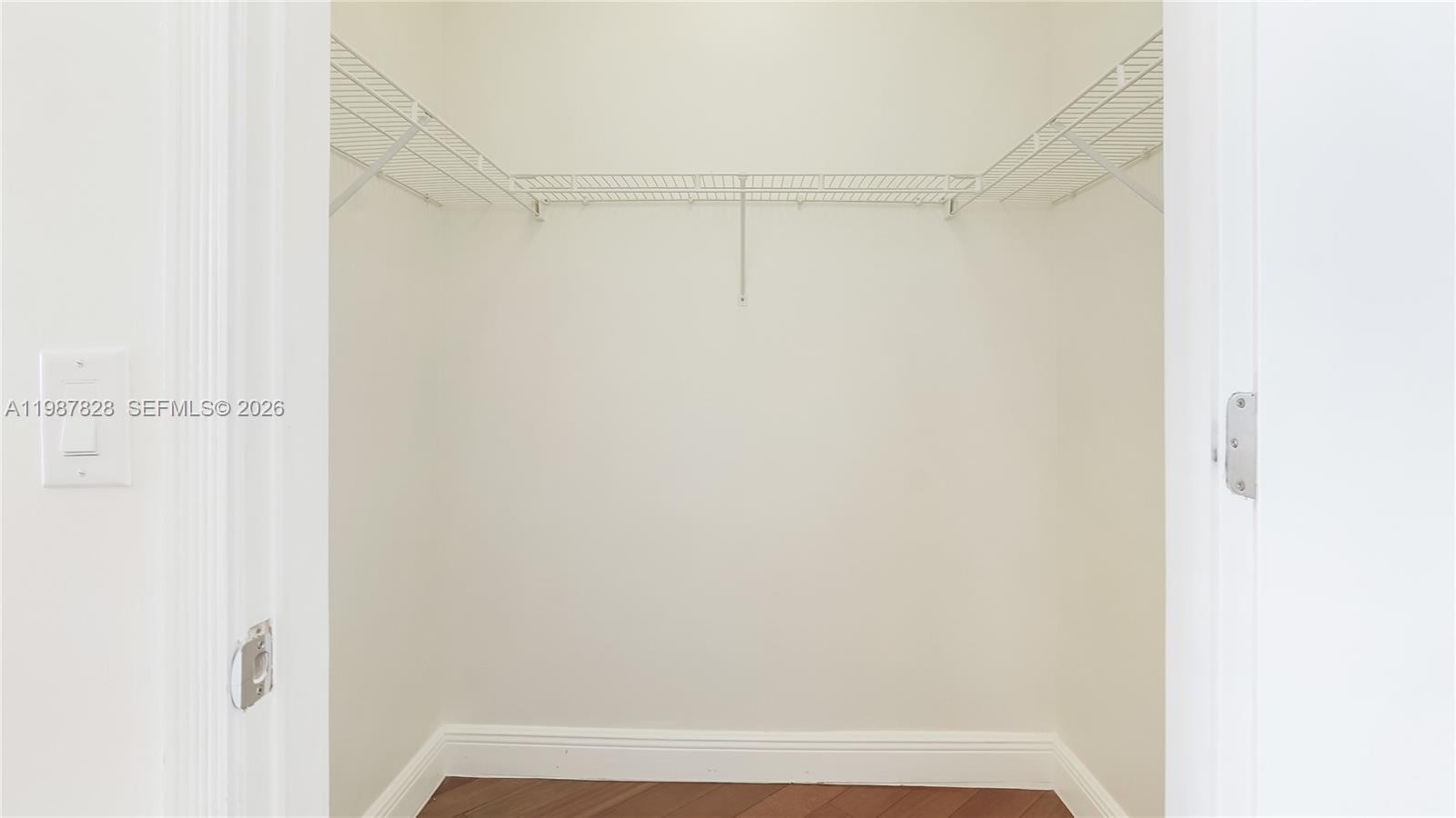 PALMS TOWER ONE CONDO - Residential