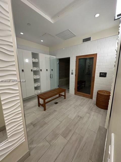 PALMS TOWER ONE CONDO - Residential