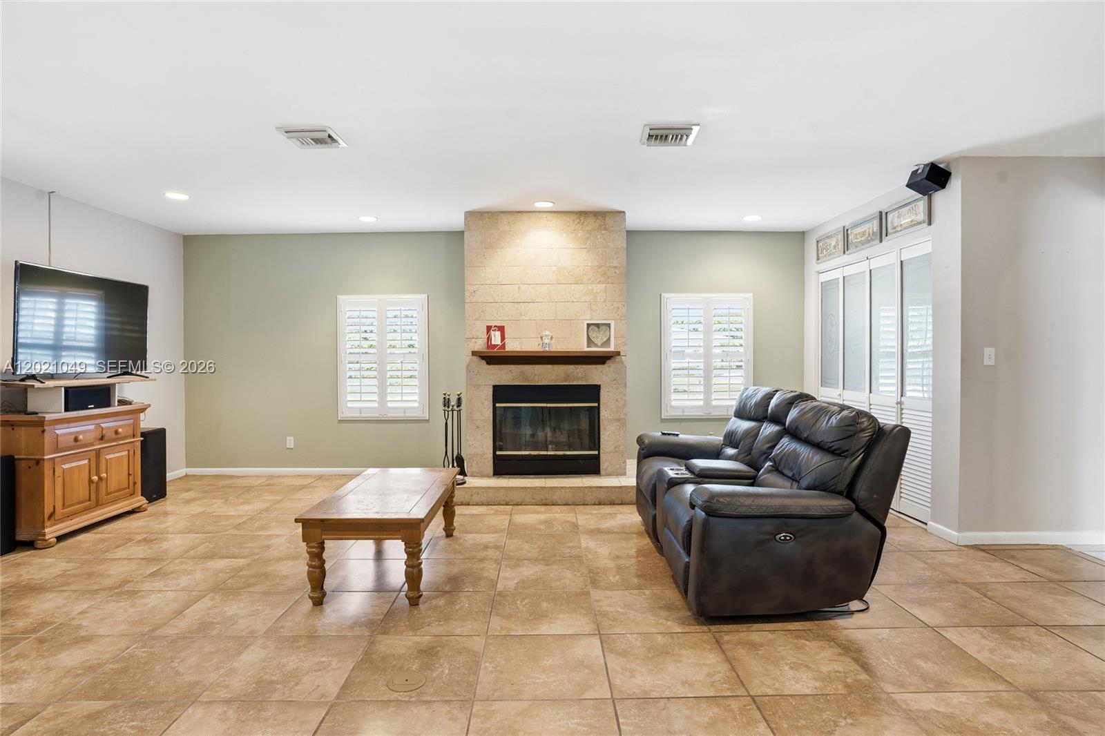SOUTHWOOD - Residential